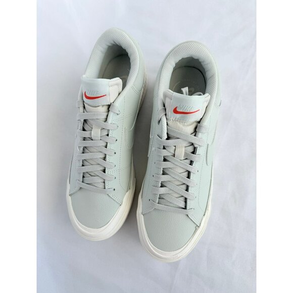 10 WOMEN'S NIKE COURT LEGACY LIFT LIGHT GREEN DM7590-003 PLATFORM - Picture 2 of 9